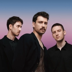 Обкладинка: Притулись до мене